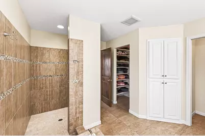 5865 Comstock Lane N, Plymouth, MN 55446 - Photo 24