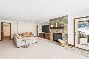 5865 Comstock Ln N, Plymouth, MN 55446 - Photo 44