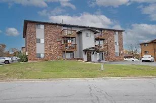 1317 13th St Cir, Sauk Rapids, MN 56379 - Photo 1