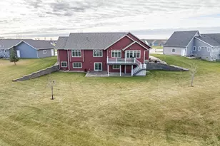 240 N Pond Dr, Jackson, MN 56143 - Photo 46