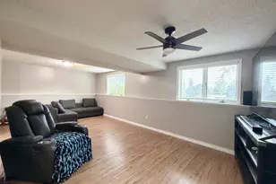 1560 Wabasha Ave, Saint Charles, MN 55972 - Photo 16