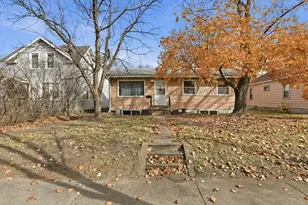 526 4th Ave NE, Saint Cloud, MN 56304 - Photo 1