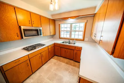 2115 23rd Street NW, Rochester, MN 55901 - Photo 8
