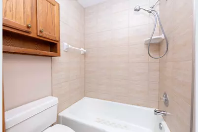 5324 Highpointe Drive, Bloomington, MN 55437 - Photo 10