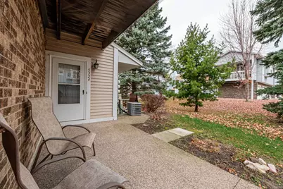 5324 Highpointe Drive, Bloomington, MN 55437 - Photo 18