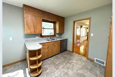 221 Woodlawn Avenue, Lake Lillian, MN 56253 - Photo 6