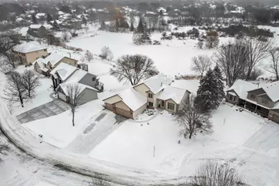 534 Linden Lane, Lino Lakes, MN 55014 - Photo 2