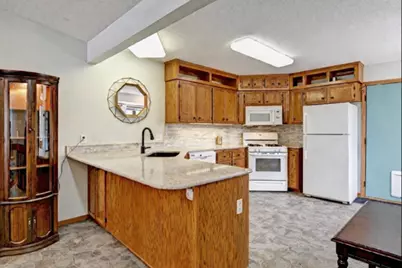 14351 Glenda Drive, Apple Valley, MN 55124 - Photo 4