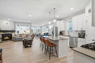 1311 Rose St, New Richmond, WI 54017 - Photo 2