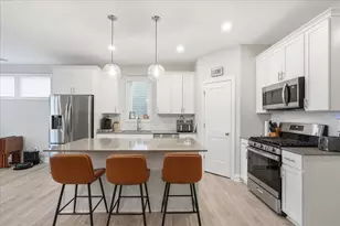 1311 Rose St, New Richmond, WI 54017 - Photo 4