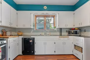 378 Osceola Ave S, Saint Paul, MN 55102 - Photo 18