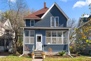 378 Osceola Ave S, Saint Paul, MN 55102 - Photo 1