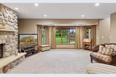 10 Apple Orchard Court, Dellwood, MN 55110 - Photo 94