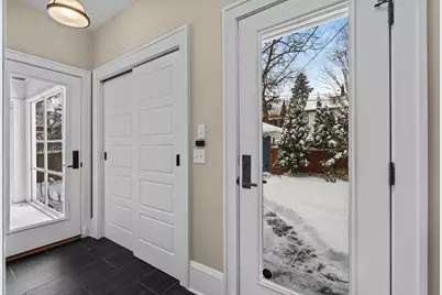 3416 Holmes Avenue S, Minneapolis, MN 55408 - Photo 30