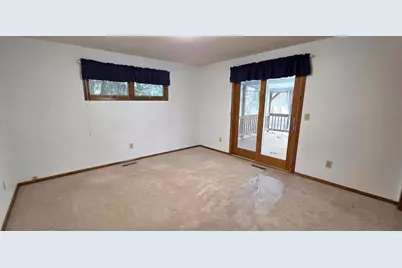 1311 16th Street W, International Falls, MN 56649 - Photo 8