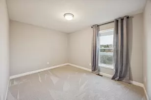 1336 Chestnut Cir, Carver, MN 55315 - Photo 10