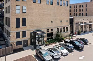 290 Market St, Minneapolis, MN 55405 - Photo 28