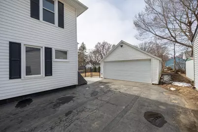 1115 5th Avenue NW, Rochester, MN 55901 - Photo 8