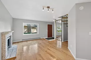 2010 Ridge Dr, Saint Louis Park, MN 55416 - Photo 6