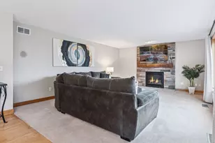 10612 Alison Way, Inver Grove Heights, MN 55077 - Photo 12