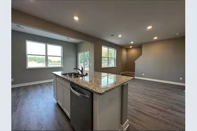 12669 Erskin Street NE, Blaine, MN 55449 - Photo 4