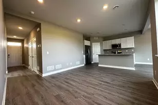 12669 Erskin St NE, Blaine, MN 55449 - Photo 6