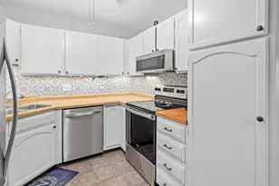 300 Shelard Pkwy, Saint Louis Park, MN 55426 - Photo 10