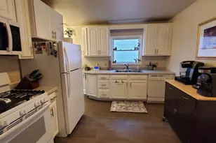 1924 5th St E, Saint Paul, MN 55119 - Photo 10