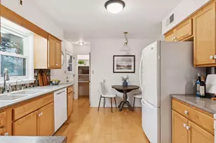 3228 Victoria St N, Shoreview, MN 55126 - Photo 12