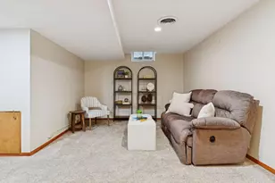 3228 Victoria St N, Shoreview, MN 55126 - Photo 30