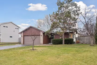 9863 Hamline Avenue N, Blaine, MN 55014 - Photo 2