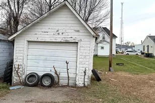 117 Cleveland Ave, Morgan, MN 56266 - Photo 6