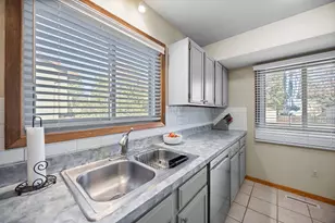 4240 Braddock Trail, Eagan, MN 55123 - Photo 14