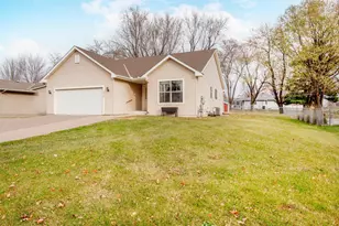 1318 Summit Ave, Saint Paul Park, MN 55071 - Photo 4