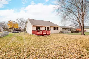 1318 Summit Ave, Saint Paul Park, MN 55071 - Photo 8