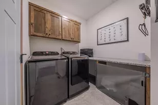 11076 Ulysses St NE, Blaine, MN 55434 - Photo 36