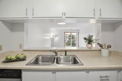 766 County Road F W #I, Shoreview, MN 55126 - Photo 8