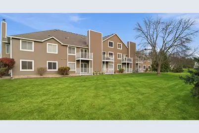 766 County Road F W #I, Shoreview, MN 55126 - Photo 14