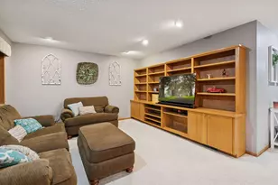 600 Zanmiller Dr, Northfield, MN 55057 - Photo 12