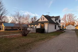 404 Melby Ave, Ashby, MN 56309 - Photo 8