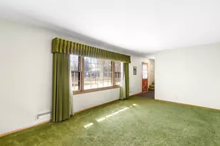 624 109th Ln NE, Blaine, MN 55434 - Photo 10