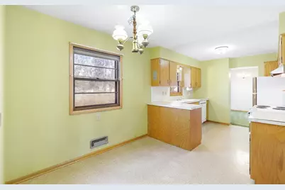 624 109th Lane NE, Blaine, MN 55434 - Photo 8