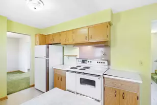 624 109th Ln NE, Blaine, MN 55434 - Photo 6