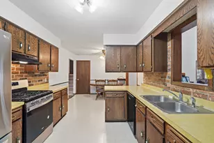 10304 107th Pl N, Maple Grove, MN 55369 - Photo 18