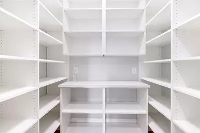 3941 White Oak Lane, Chanhassen, MN 55331 - Photo 16