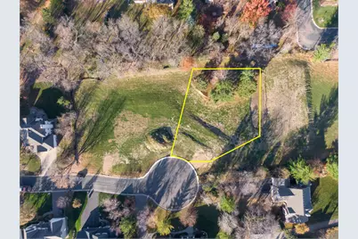 3941 White Oak Lane, Chanhassen, MN 55331 - Photo 2