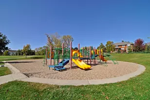 3930 Stratford Ln, Chanhassen, MN 55331 - Photo 24