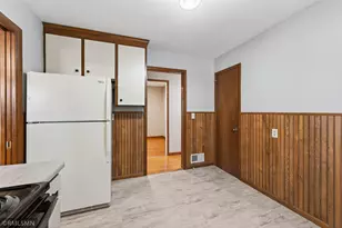 1846 7th St, White Bear Lake, MN 55110 - Photo 16