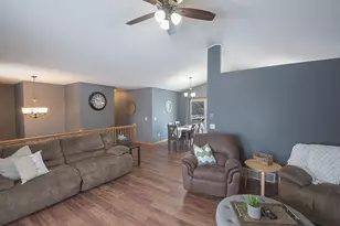 1416 Hillside Ct, Sauk Rapids, MN 56379 - Photo 10