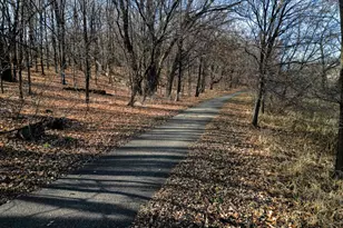 2844 Century Trail, Chanhassen, MN 55317 - Photo 6